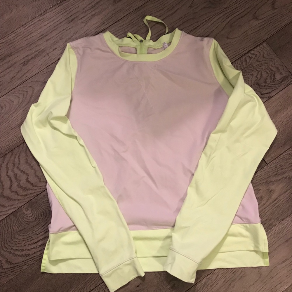 Lululemon Women’s Shirt